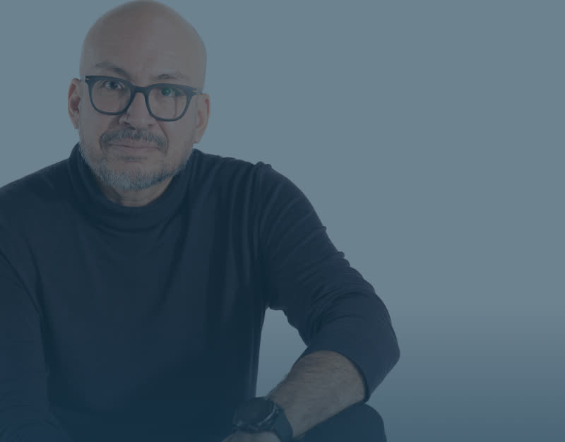 Roy Montaño — Logística y Seguros